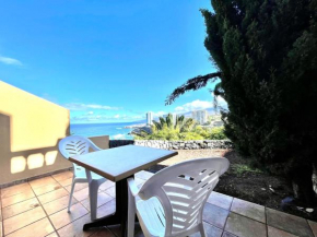 Nice apartment AP1, pool y free wifi in all common areas, front of the ocean,Playa Roques